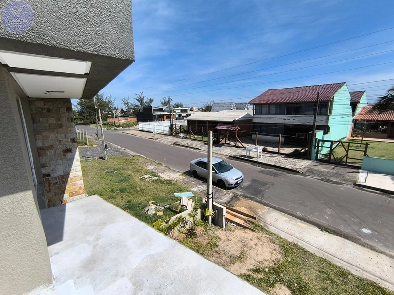 SUA CASA A POUCOS PASSOS DO MAR...: 10ª foto da galeria de imagens do imóvel
