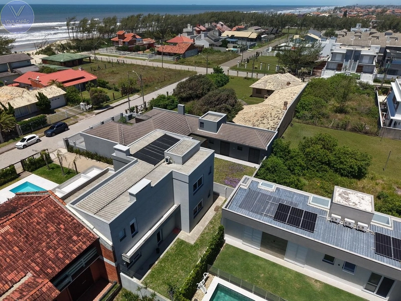 SOBRADO À VENDA EM XANGRI-LÁ, PRÓXIMO AO MAR: 13ª foto da galeria de imagens do imóvel