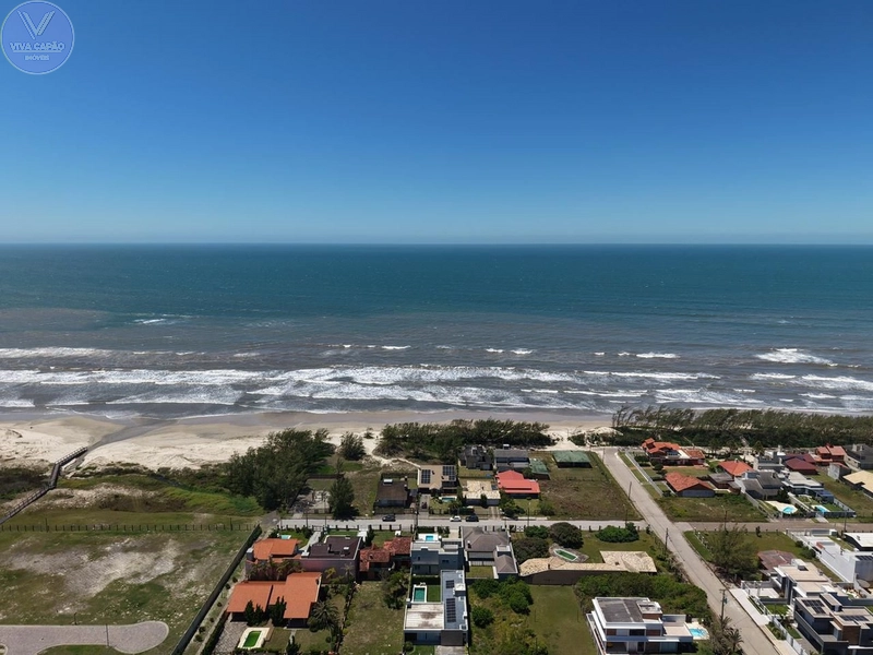 SOBRADO À VENDA EM XANGRI-LÁ, PRÓXIMO AO MAR: 6ª foto da galeria de imagens do imóvel