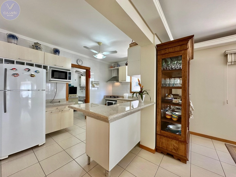 APARTAMENTO À VENDA  EM CAPÃO DA CANOA: 2ª foto da galeria de imagens do imóvel
