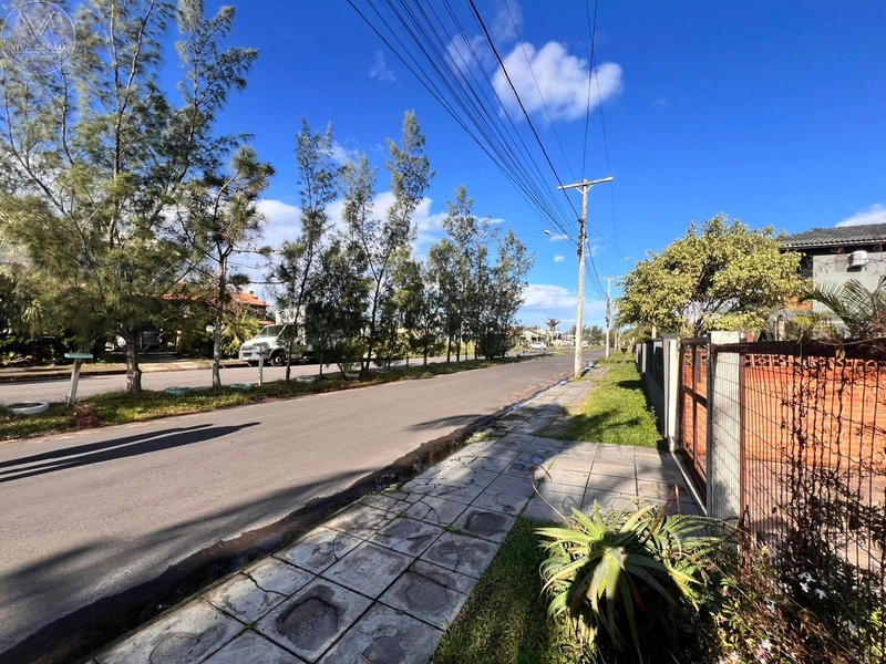 CASA À VENDA A POUCOS METROS DO MAR: 33ª foto da galeria de imagens do imóvel