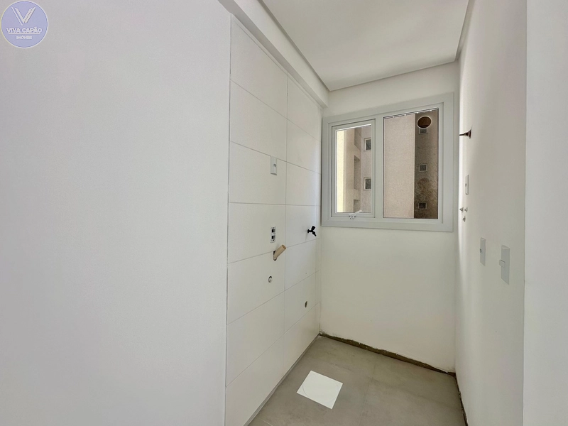 APARTAMENTO AMPLO COM SACADA DE FRENTE, JUNTO AO MAR: 14ª foto da galeria de imagens do imóvel