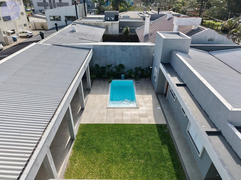 CASA À VENDA EM ATLÂNTIDA: 20ª foto da galeria de imagens do imóvel