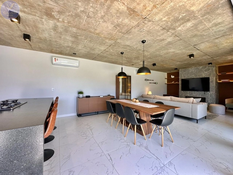 CASA MOBILIADA DECORADA NO CENTRO XANGRI-LÁ A POUCOS METROS DO MAR: 5ª foto da galeria de imagens do imóvel