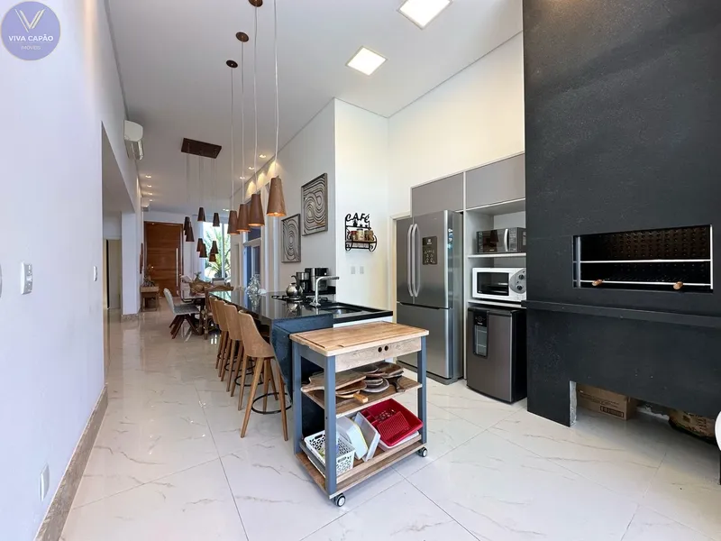 CASA DE LUXO NO CONDOMÍNIO RIVIERA - BEIRA LAGO - XANGRI-LÁ: 10ª foto da galeria de imagens do imóvel