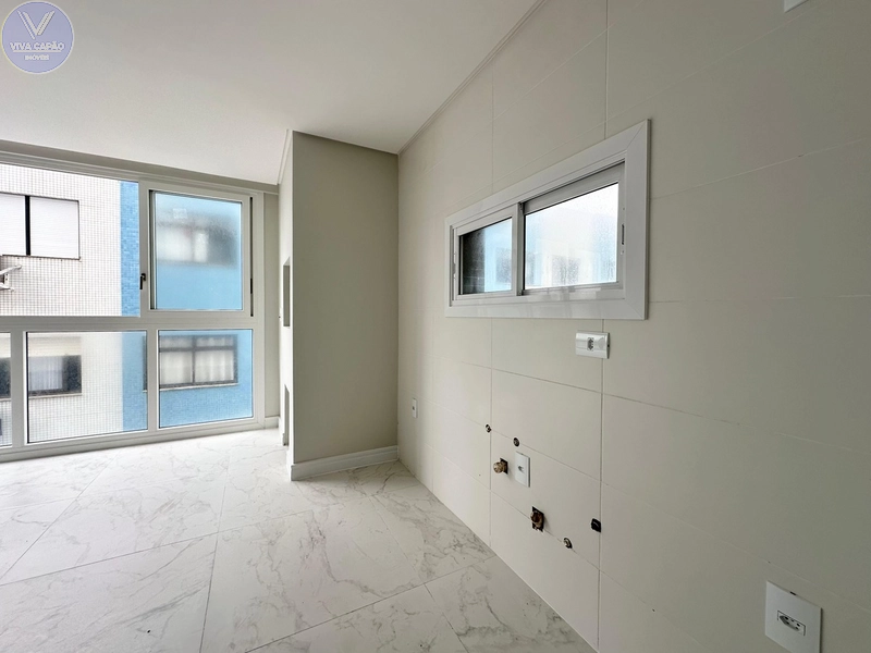 APARTAMENTO À VENDA COM TERRAÇO E INFRA - PISCINA E VISTA PARA O MAR: 7ª foto da galeria de imagens do imóvel