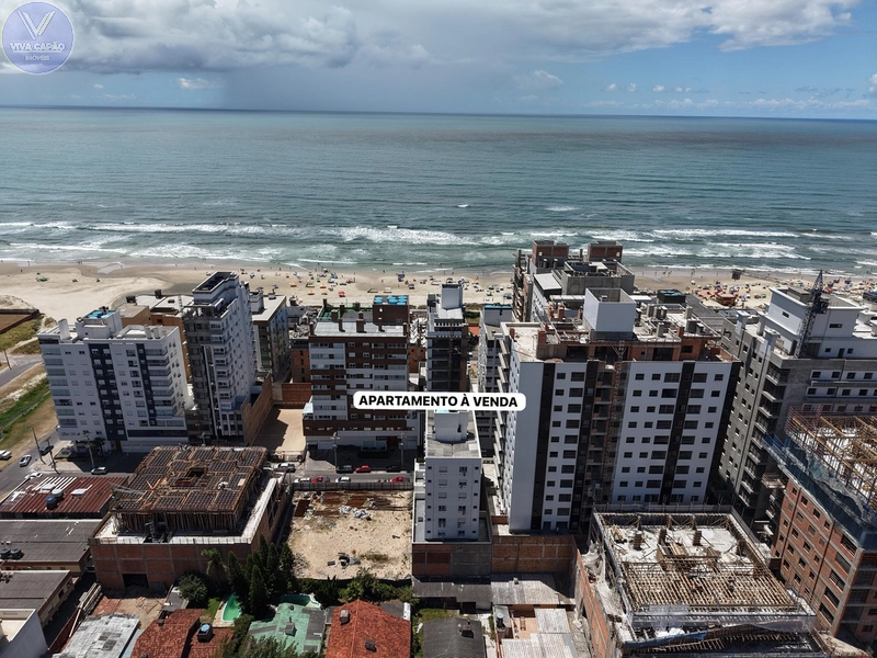 APARTAMENTO À VENDA   02 QUADRAS DO MAR EM CAPÃO DA CANOA: 1ª foto da galeria de imagens do imóvel