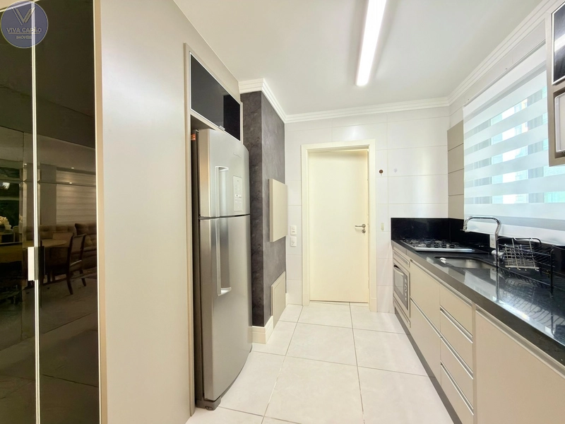 APARTAMENTO GRANDE PERTINHO DO MAR: 3ª foto da galeria de imagens do imóvel