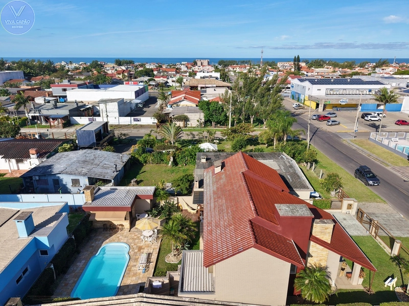 SOBRADO NO CENTRO DE XANGRILA - COM PISCINA: 29ª foto da galeria de imagens do imóvel