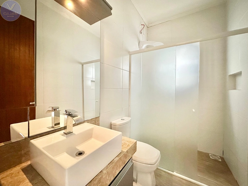 OPORTUNIDADE À VENDA CASA COM TERRENO INTEIRO: 8ª foto da galeria de imagens do imóvel
