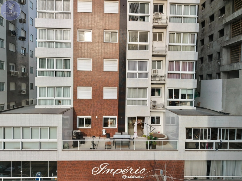 APARTAMENTO À VENDA COM TERRAÇO INCRÍVEL EM FRENTE A PRAÇA: 13ª foto da galeria de imagens do imóvel