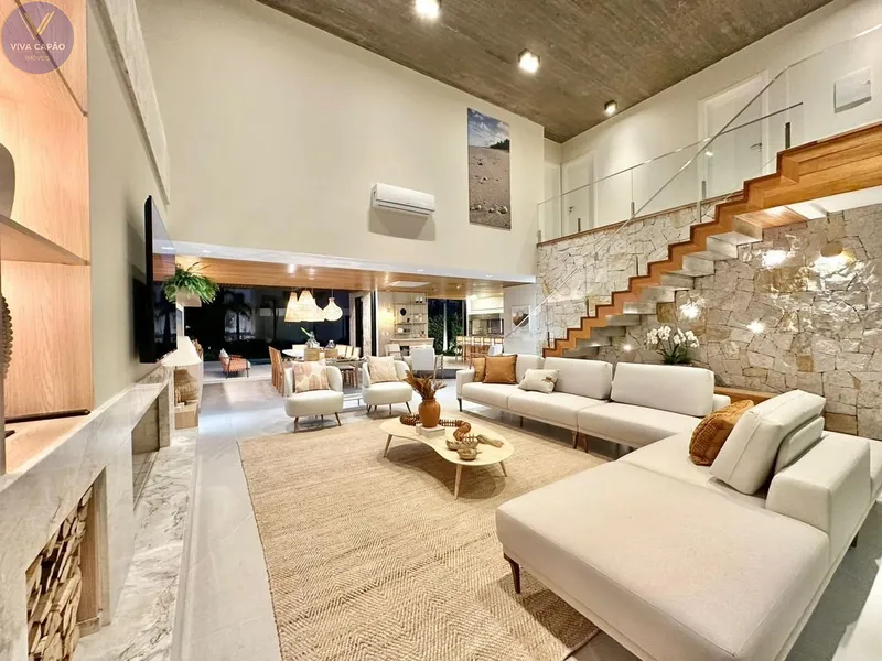 MANSÃO À VENDA !!!  COM 5 SUÍTES: 12ª foto da galeria de imagens do imóvel