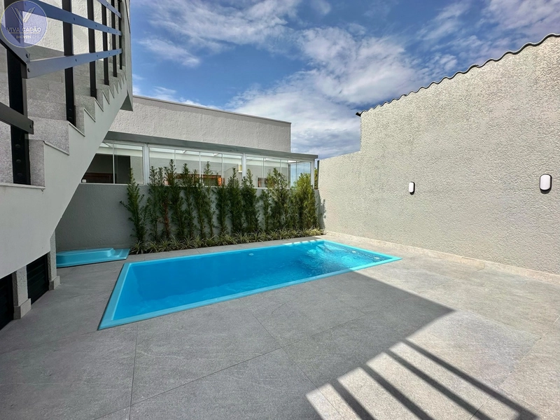 CASA À VENDA  EM CAPÃO DA CANOA COM TERRAÇO COM VISTA PARA O MAR...: 4ª foto da galeria de imagens do imóvel