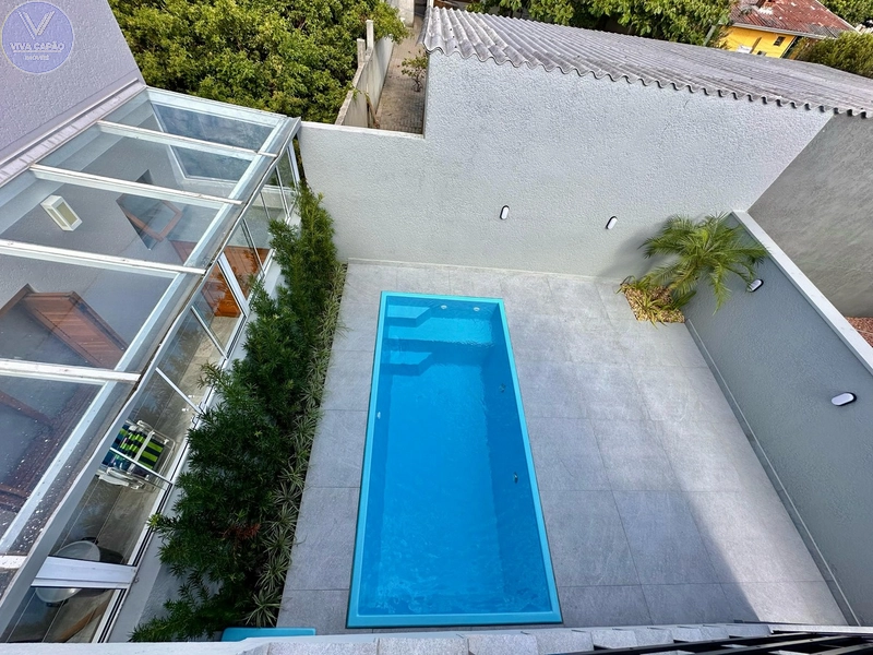 CASA À VENDA  EM CAPÃO DA CANOA COM TERRAÇO COM VISTA PARA O MAR...: 1ª foto da galeria de imagens do imóvel