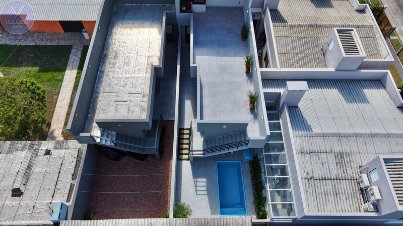 CASA À VENDA  EM CAPÃO DA CANOA COM TERRAÇO COM VISTA PARA O MAR...: 8ª foto da galeria de imagens do imóvel