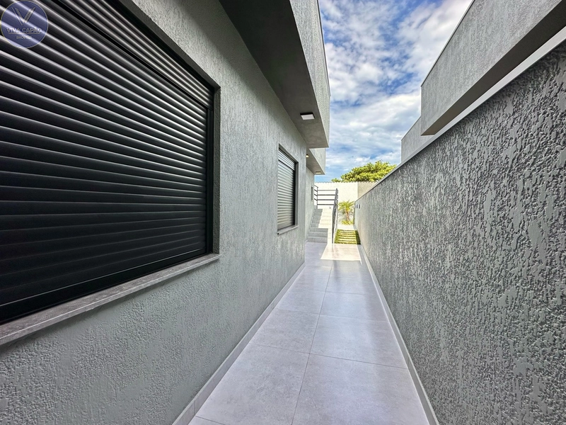 CASA À VENDA  EM CAPÃO DA CANOA COM TERRAÇO COM VISTA PARA O MAR...: 19ª foto da galeria de imagens do imóvel