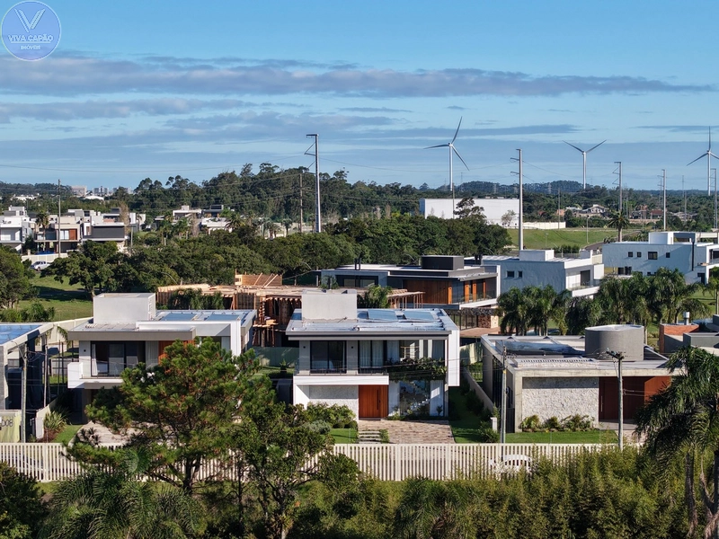 CAPÃO ILHAS RESORT - SOBRADO A VENDA NA BEIRA DA LAGOA: 1ª foto da galeria de imagens do imóvel