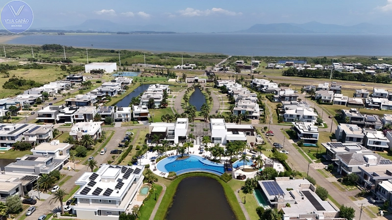 VENDO SOBRADO COND. CAPÃO ILHAS RESORT: 6ª foto da galeria de imagens do imóvel