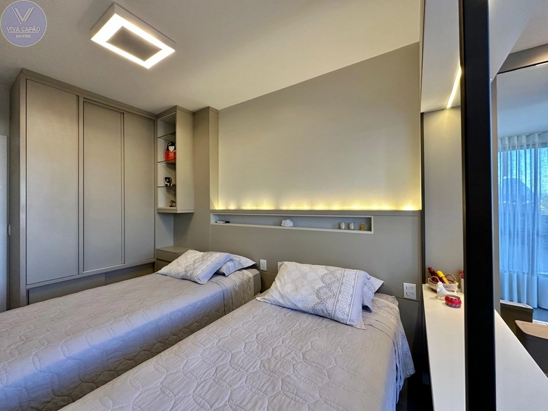 AMPLO APARTAMENTO DE FRENTE PARA O MAR E COM VISTA LIBERADA...: 1ª foto da galeria de imagens do imóvel