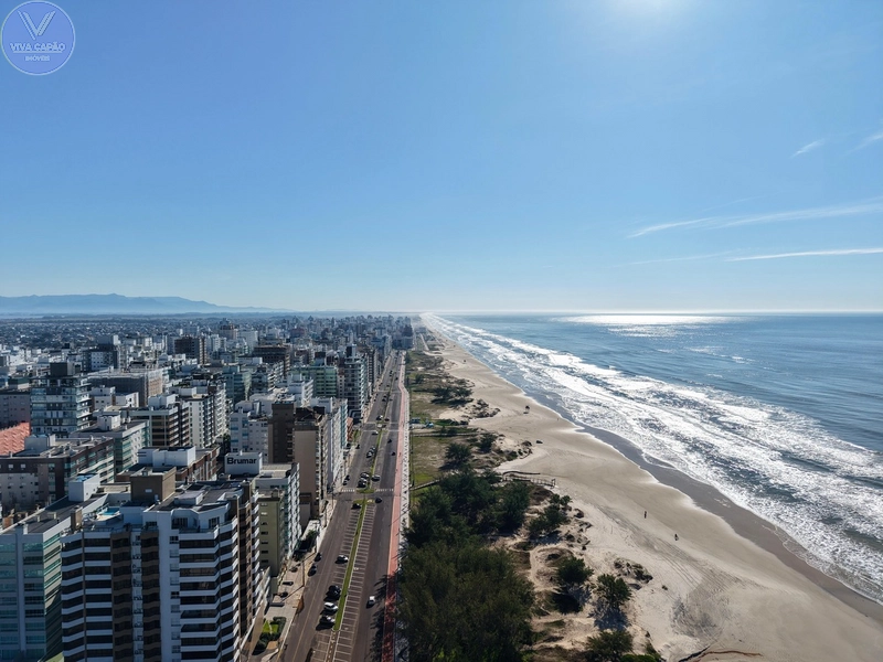AMPLO APARTAMENTO DE FRENTE PARA O MAR E COM VISTA LIBERADA...: 7ª foto da galeria de imagens do imóvel