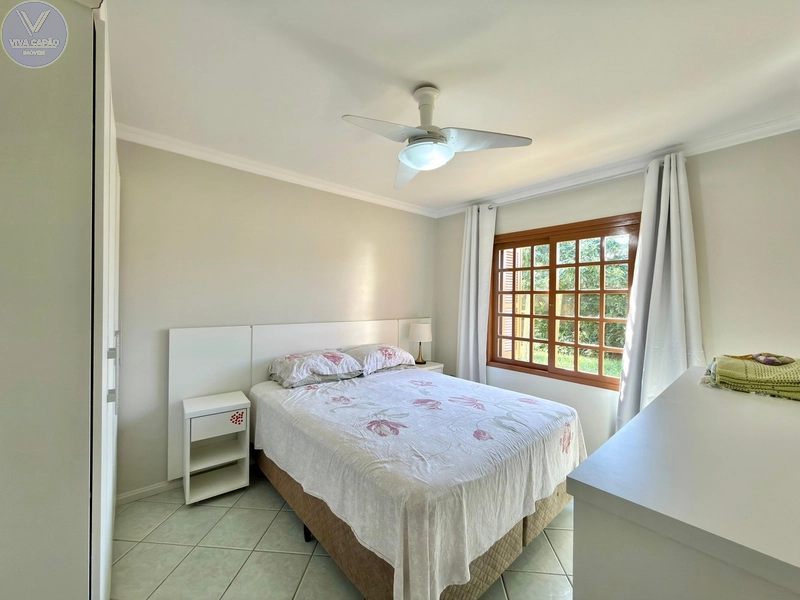 CASA DE FRENTE COM PISCINA MAIS APARTAMENTOS BOA OPÇÃO PARA POUSADA: 7ª foto da galeria de imagens do imóvel
