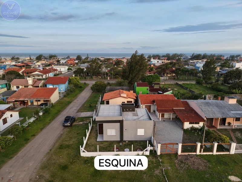PRAIA DO BARCO - CASA À VENDA DE ESQUINA EM CAPÃO DA CANOA: 12ª foto da galeria de imagens do imóvel
