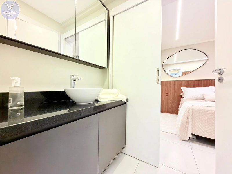 APARTAMENTO À VENDA FRENTE A PRAÇA E VISTA PRO MAR: 12ª foto da galeria de imagens do imóvel