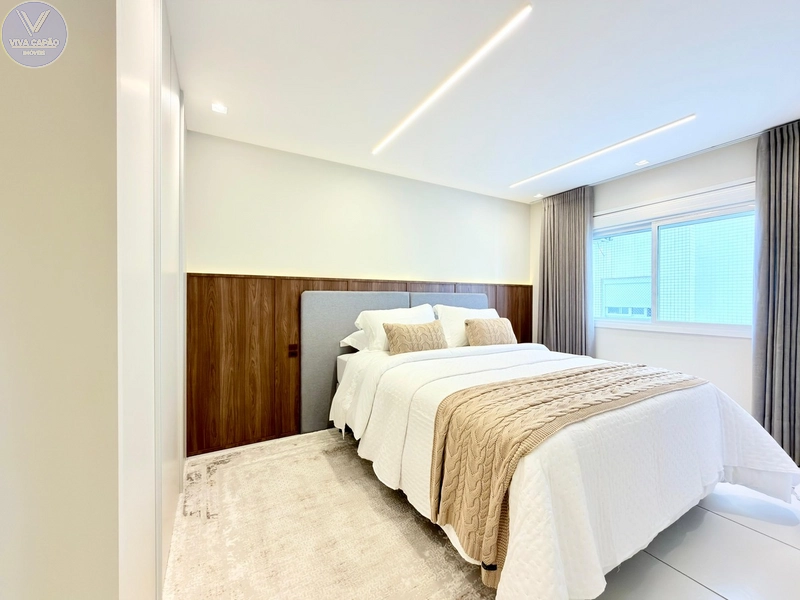 APARTAMENTO À VENDA FRENTE A PRAÇA E VISTA PRO MAR: 2ª foto da galeria de imagens do imóvel