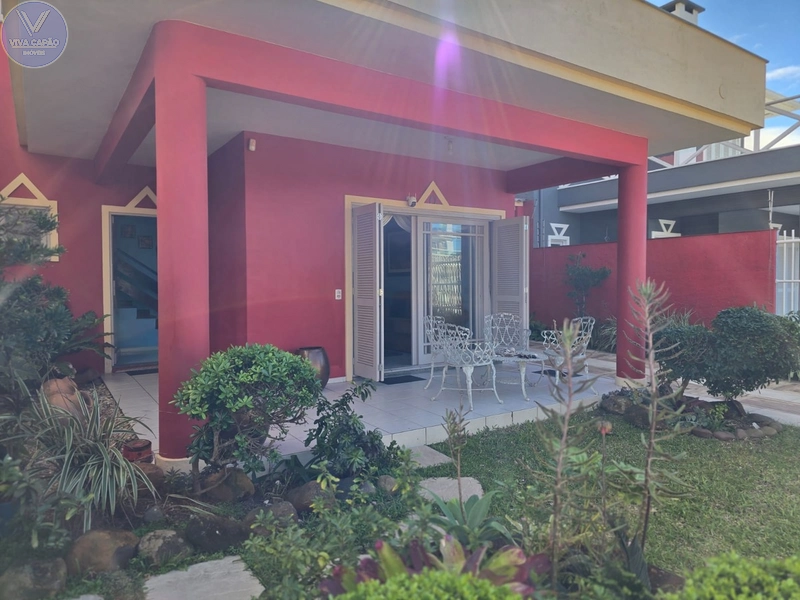 SOBRADO À VENDA COM AMPLO TERRAÇO,  JUNTO AO MAR!: 3ª foto da galeria de imagens do imóvel