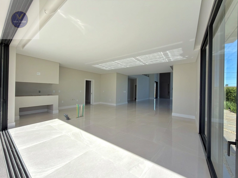 SOBRADO NEOCLÁSSICO À VENDA! 5 SUÍTES • ACESSO À LAGOA • 401 M²: 24ª foto da galeria de imagens do imóvel