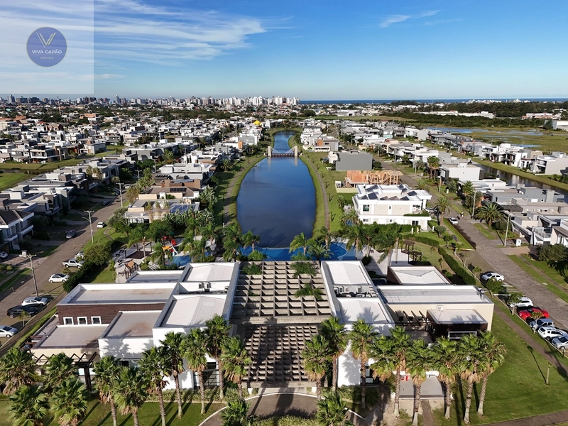 SOBRADO NEOCLÁSSICO À VENDA! 5 SUÍTES • ACESSO À LAGOA • 401 M²: 48ª foto da galeria de imagens do imóvel