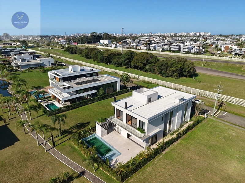 SOBRADO NEOCLÁSSICO À VENDA! 5 SUÍTES • ACESSO À LAGOA • 401 M²: 35ª foto da galeria de imagens do imóvel