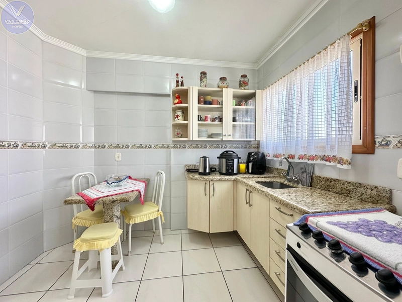 APARTAMENTO NO CORAÇÃO DA CIDADE, JUNTO AO MAR E COM SACADA AMPLA: 25ª foto da galeria de imagens do imóvel