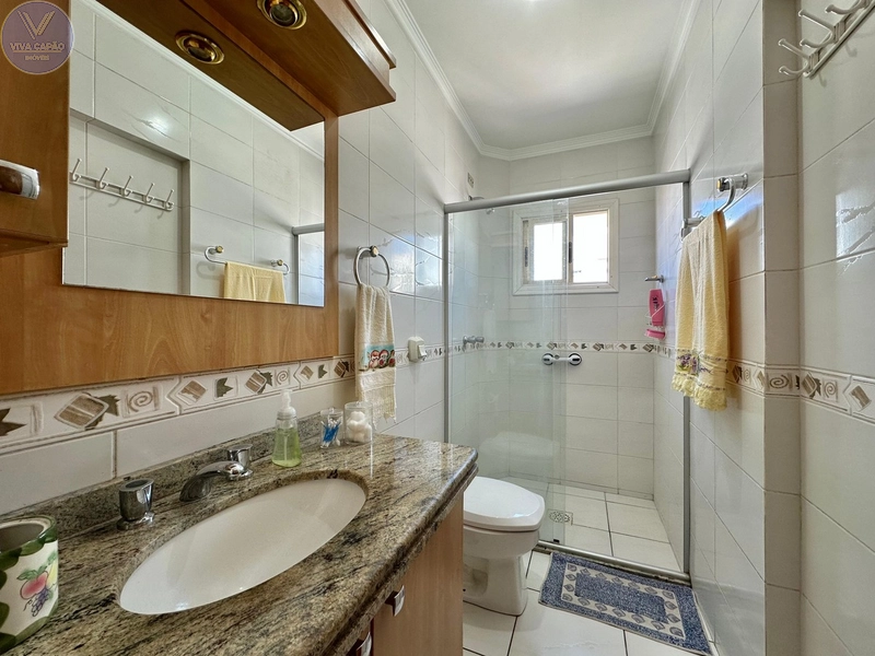 APARTAMENTO NO CORAÇÃO DA CIDADE, JUNTO AO MAR E COM SACADA AMPLA: 3ª foto da galeria de imagens do imóvel