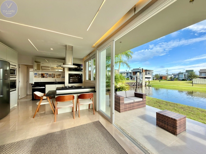 CAPÃO ILHAS RESORT  CASA BEIRA LAGO À VENDA: 39ª foto da galeria de imagens do imóvel