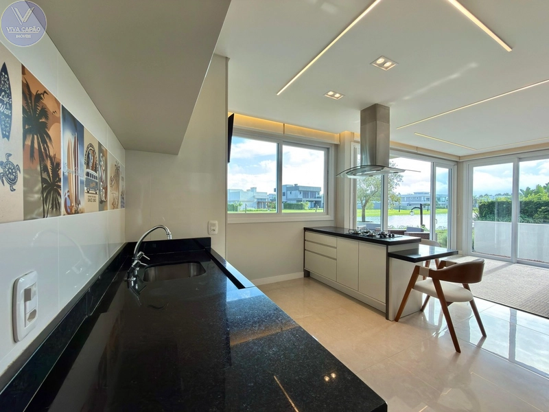 CAPÃO ILHAS RESORT  CASA BEIRA LAGO À VENDA: 33ª foto da galeria de imagens do imóvel