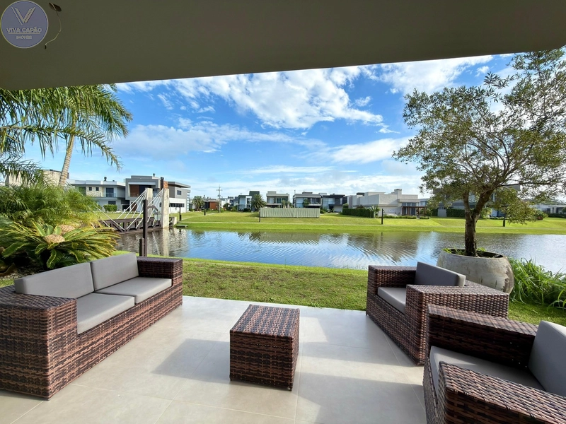 CAPÃO ILHAS RESORT  CASA BEIRA LAGO À VENDA: 11ª foto da galeria de imagens do imóvel