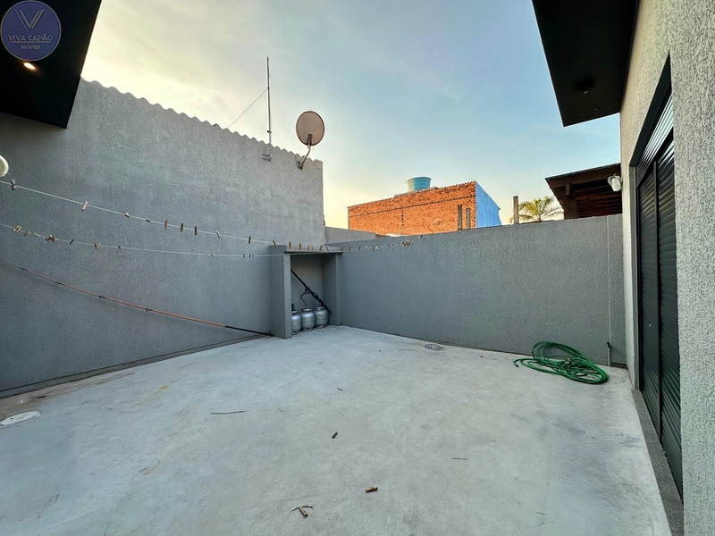 LINDA CASA PERTINHO DO CENTRO DE CAPÃO: 25ª foto da galeria de imagens do imóvel