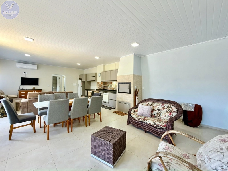 CASA À VENDA, LADO MAR   BAIRRO ARAÇÁ !!  TERRENO INTEIRO 15x30m2: 29ª foto da galeria de imagens do imóvel