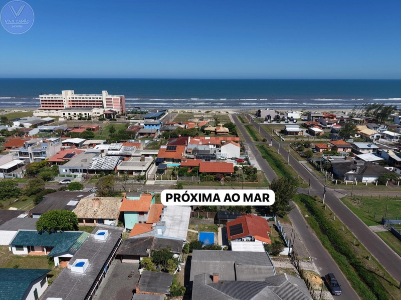 CASA À VENDA, LADO MAR   BAIRRO ARAÇÁ !!  TERRENO INTEIRO 15x30m2: 1ª foto da galeria de imagens do imóvel