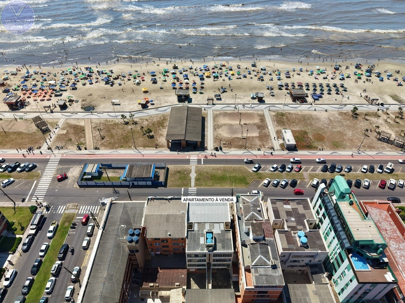 APARTAMENTO PÉ NA AREIA COM SACADA DE FRENTE: 13ª foto da galeria de imagens do imóvel
