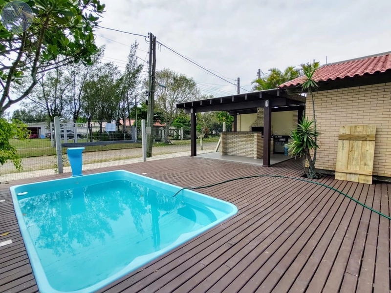 Casa Mobiliada com Piscina a 25m do Mar – Zona Norte: 11ª foto da galeria de imagens do imóvel