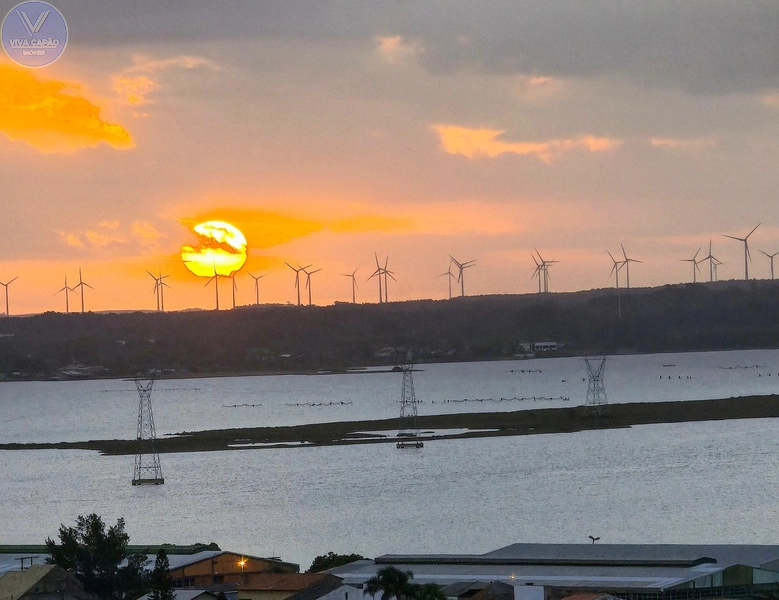 VENDO APARTAMENTO 14º ANDAR – VISTA PANORÂMICA PARA O MAR, RIO E SERRA: 3ª foto da galeria de imagens do imóvel