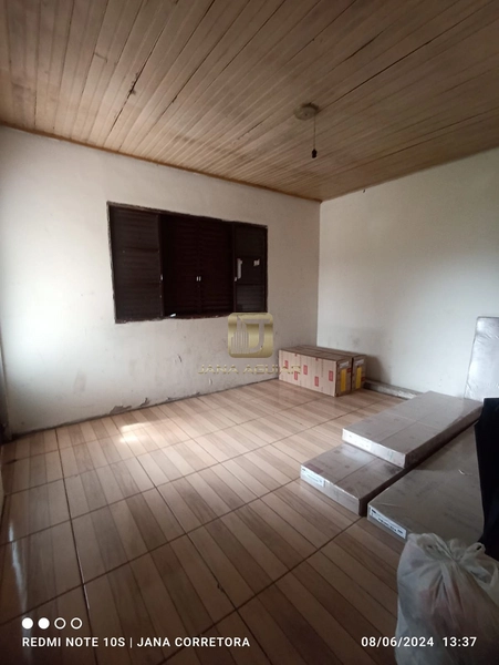 CASA A VENDA EM CACHOEIRINHA: 4ª foto da galeria de imagens do imóvel