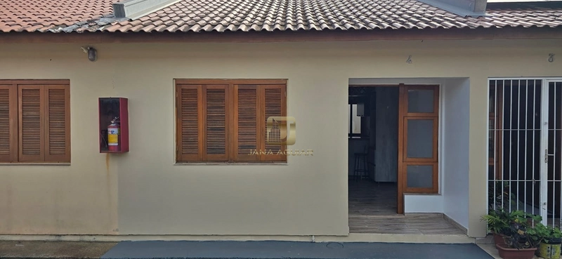 Casa  semi-mobiliada á venda em cachoeirinha: 1ª foto da galeria de imagens do imóvel