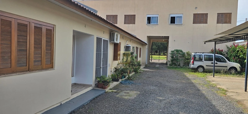 Casa  semi-mobiliada á venda em cachoeirinha: 3ª foto da galeria de imagens do imóvel