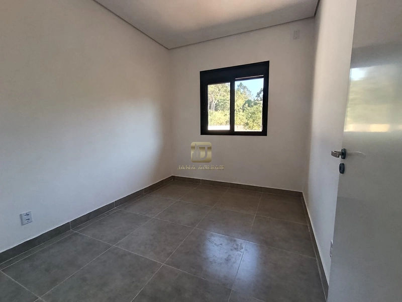 CASA A VENDA EM GRAVATAI: 5ª foto da galeria de imagens do imóvel