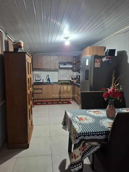 Excelente casa de 2 dormitórios no bairro Fátima , Cachoeirinha: 4ª foto da galeria de imagens do imóvel