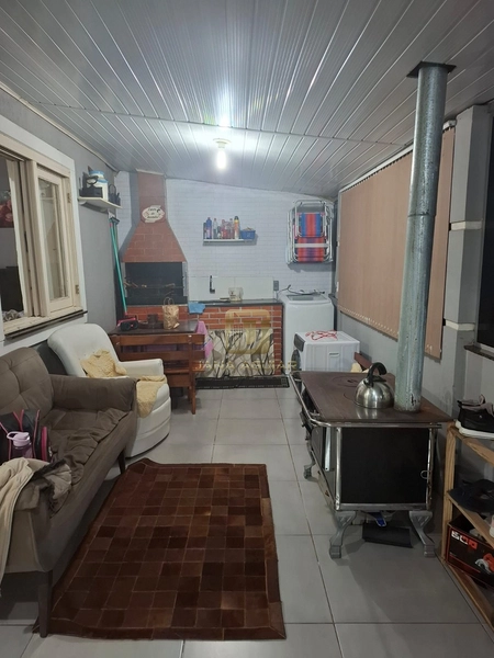 Excelente casa de 2 dormitórios no bairro Fátima , Cachoeirinha: 9ª foto da galeria de imagens do imóvel