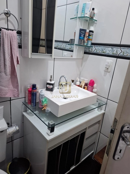 Excelente casa de 2 dormitórios no bairro Fátima , Cachoeirinha: 6ª foto da galeria de imagens do imóvel
